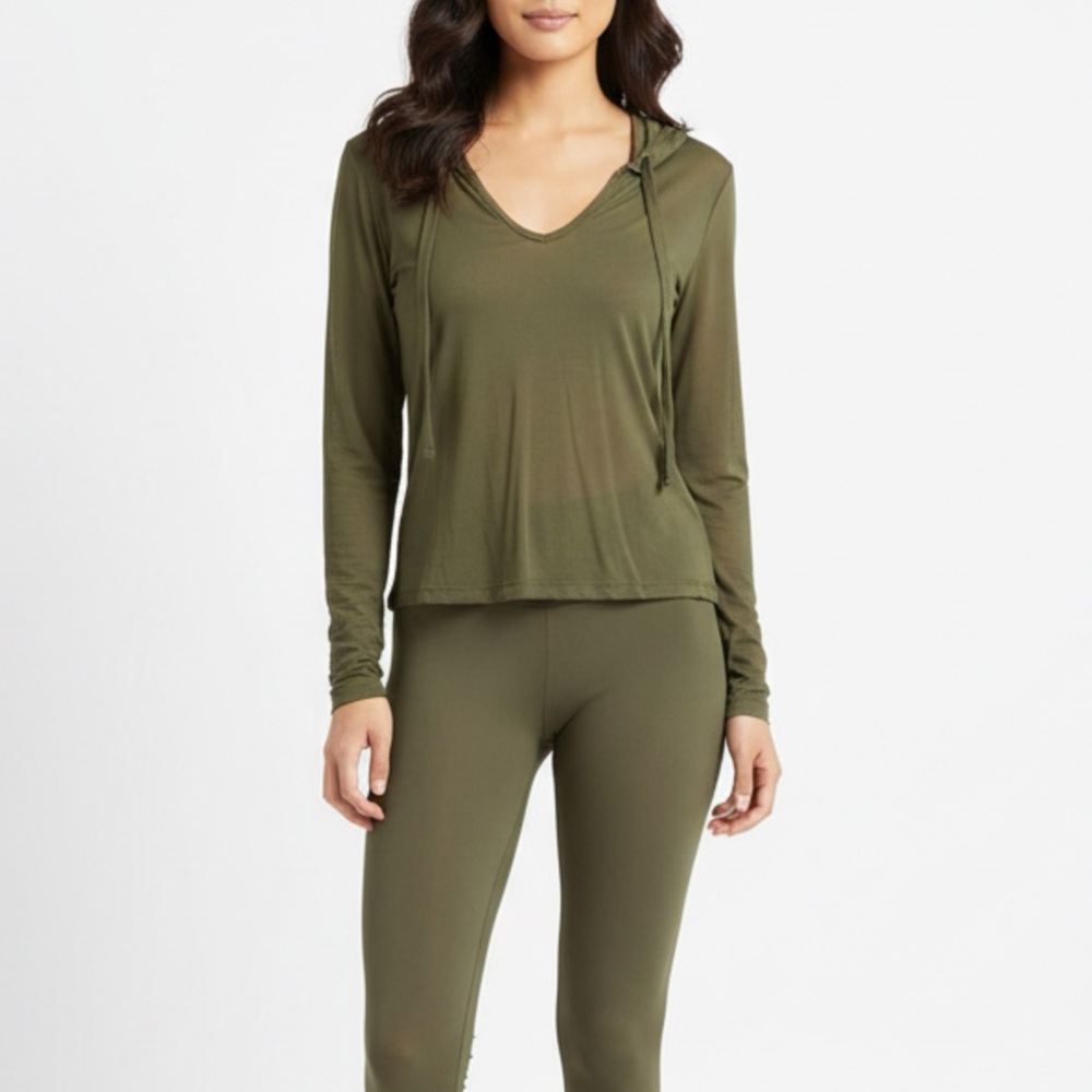 Green Long Sleeve Hooded Shirt w/ Mesh Sleeves